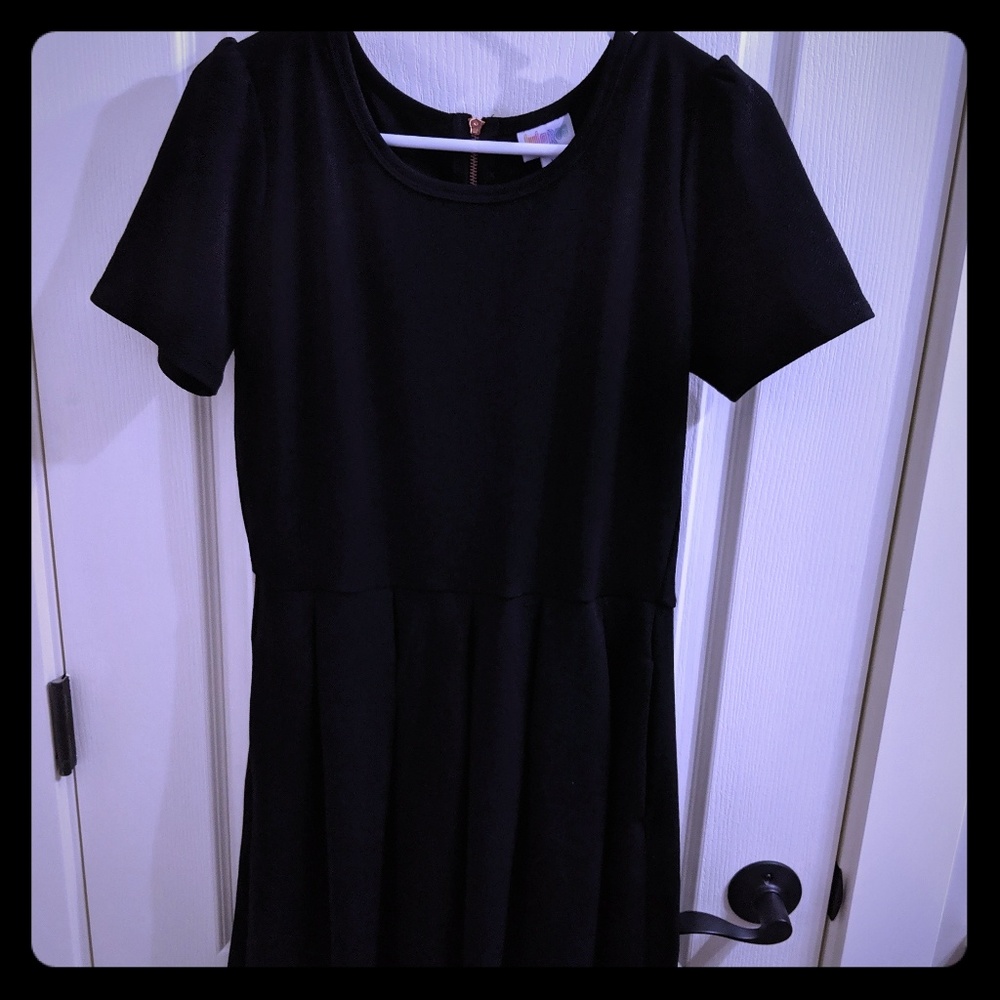Lularoe Large Amelia Black dress rose gold zipper